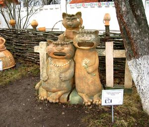 Чарівна Полтава (музей гончарства, Дуби Кочубея, Диканька, Мгарський монастир) 